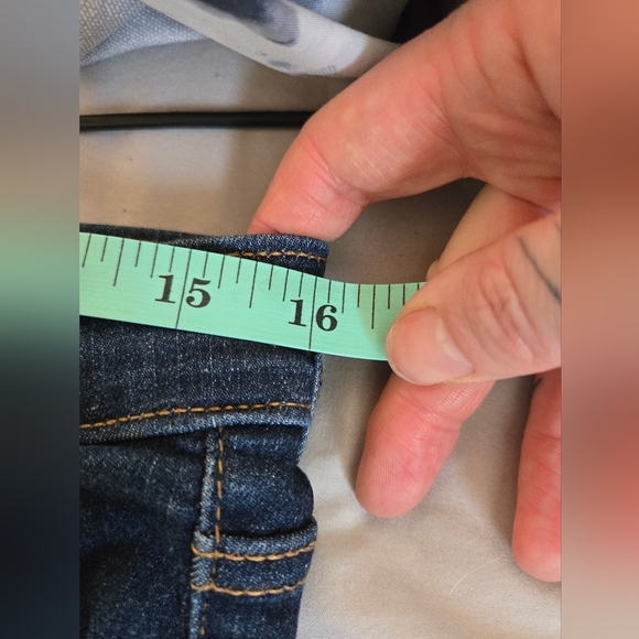 Levi's Women's Skinny Jeans - Dark Blue - Picture 5 of 9